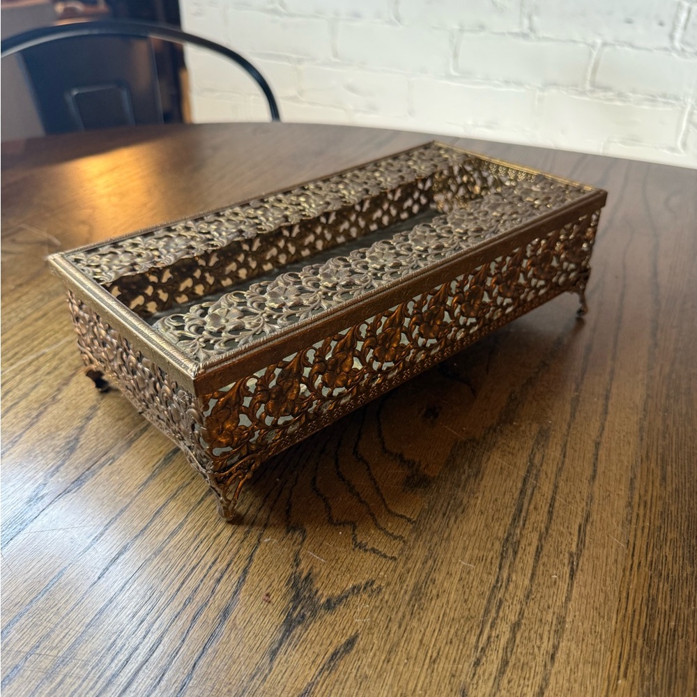 Vintage Hollywood Regency Gold-Tone Filigree Tissue Box Cover Jordan Marsh